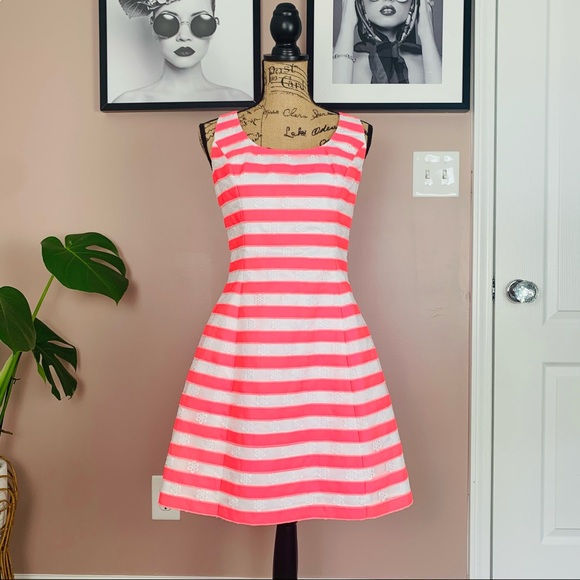 Lilly Pulitzer Dresses & Skirts - Lilly Pulitzer dress
